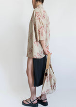 Load image into Gallery viewer, Bolso Árboles Rojos con Fondo Tie-Dye