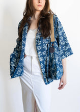 Load image into Gallery viewer, Kimono Hojas Azul Indigo