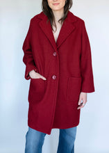 Load image into Gallery viewer, Abrigo de Lana Rojo Cereza