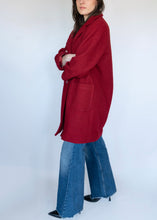 Load image into Gallery viewer, Abrigo de Lana Rojo Cereza