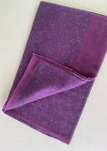 Cargar imagen en el visor de la galería, Bufanda de Lana con Motas Azules