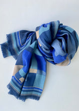 Load image into Gallery viewer, Rhombuses and Hexagons Wool Shawl