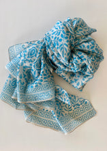 Load image into Gallery viewer, Fauna Mexico Silk Shawl