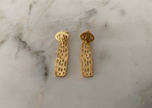 Cargar imagen en el visor de la galería, Pendientes Largos Urba