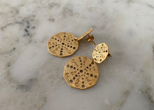 Load image into Gallery viewer, Pendientes Ouri