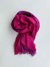 Load image into Gallery viewer, Fular Degradé con Desagujado