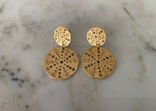 Load image into Gallery viewer, Pendientes Ouri