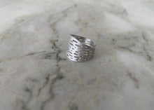 Cargar imagen en el visor de la galería, Anillo Urba