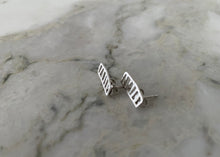 Cargar imagen en el visor de la galería, Pendientes Escala