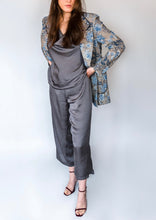 Load image into Gallery viewer, Pantalón Satén Fluido