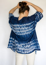 Load image into Gallery viewer, Kimono Tie Dye Indigo Blue