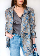 Cargar imagen en el visor de la galería, Chaqueta Estampada Azul