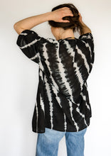 Load image into Gallery viewer, Kimono Tie Dye Black & White