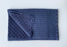 Load image into Gallery viewer, Rhombuses and Hexagons Wool Shawl