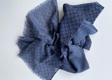 Load image into Gallery viewer, Rhombuses and Hexagons Wool Shawl