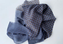 Load image into Gallery viewer, Rhombuses and Hexagons Wool Shawl