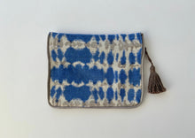 Load image into Gallery viewer, Topo-Tie Dye Toiletry Bag