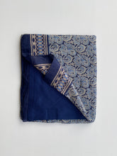 Cargar imagen en el visor de la galería, Chal de Seda Doble con Cenefa