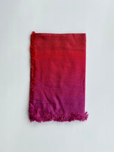 Load image into Gallery viewer, Fular de Rayas Degradé