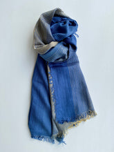 Load image into Gallery viewer, Fular de Rayas Degradé