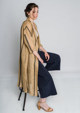 Load image into Gallery viewer, Guardapolvos Lino a Rayas