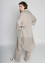 Load image into Gallery viewer, Guardapolvos Lino Arrugado