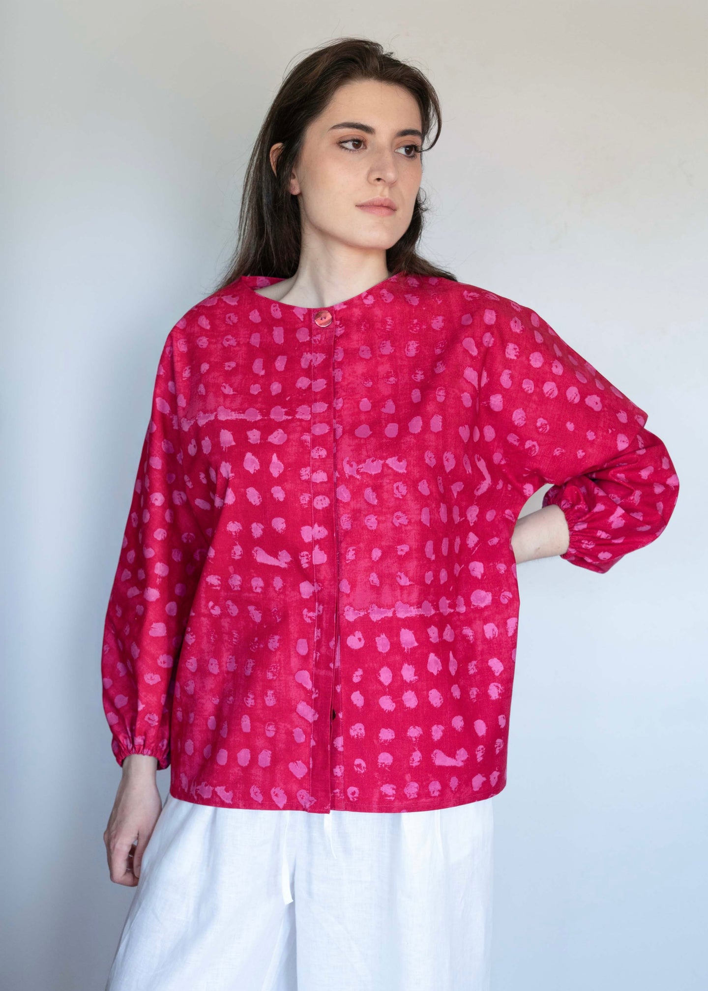 Blusa de Topos Rosas