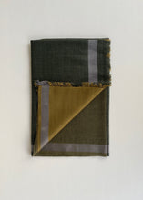 Cargar imagen en el visor de la galería, Bufanda Color Block a Dos Tonos
