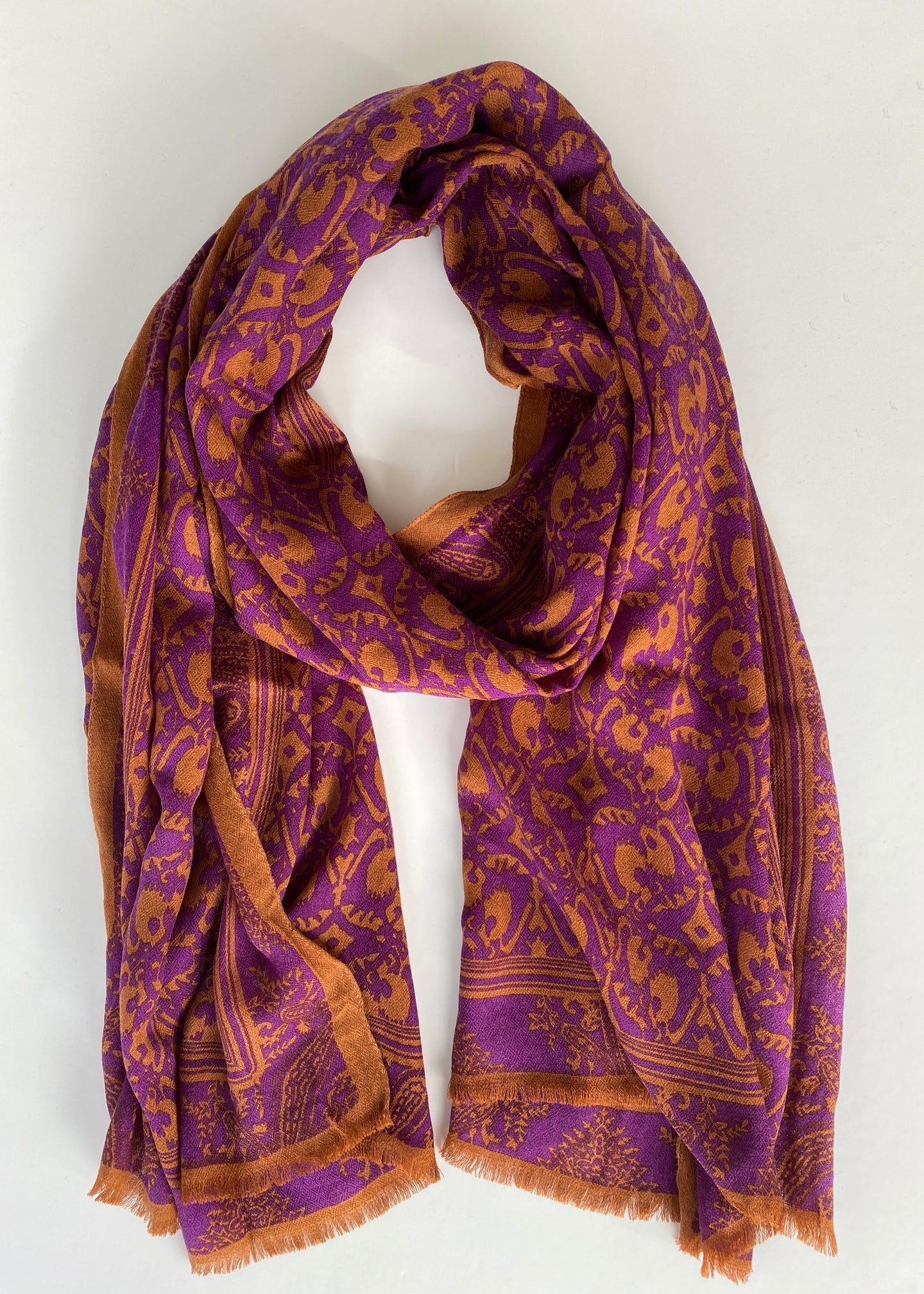 Chal de Lana y Seda Estampado Bicolor