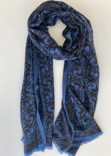 Load image into Gallery viewer, Chal de Lana y Seda Estampado Bicolor
