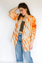 Cargar imagen en el visor de la galería, Kimono Tie Dye Naranja
